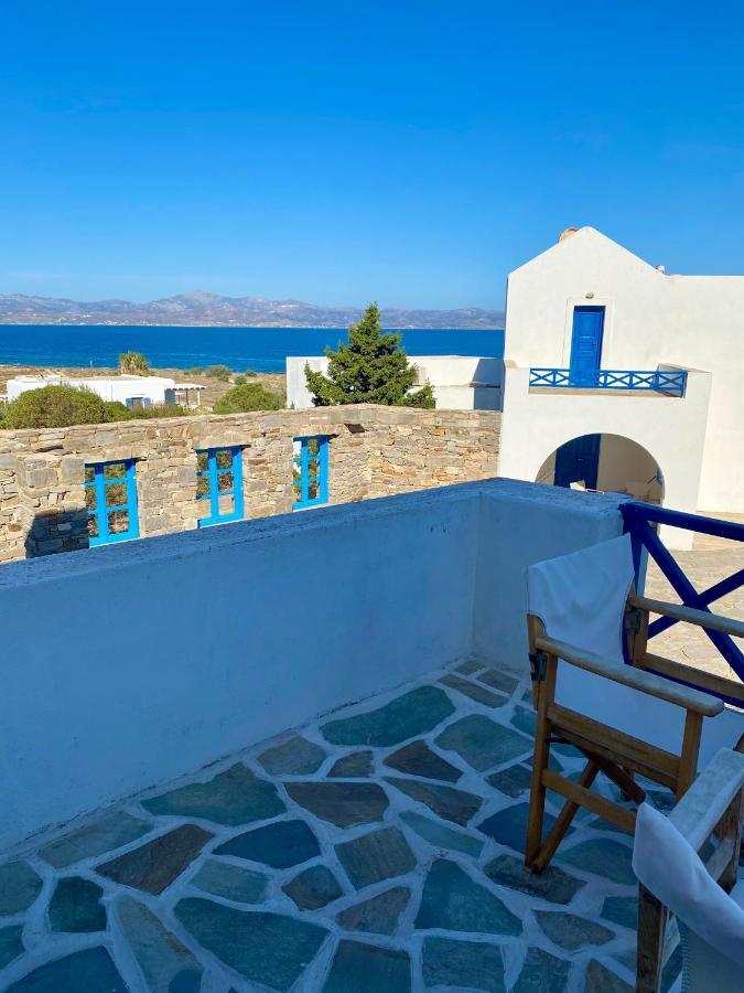Iliopetra Studios Chrisi Akti (Paros) Exterior foto