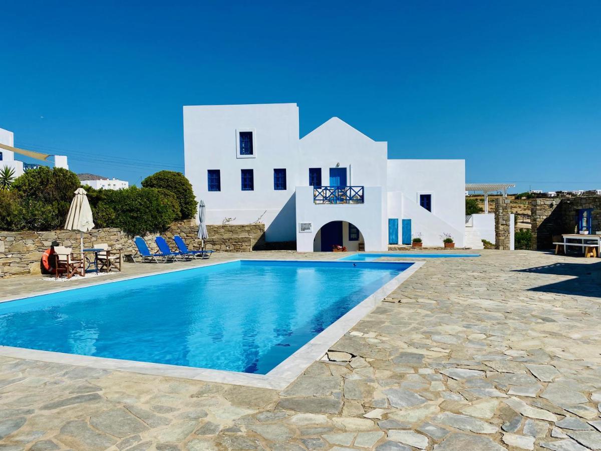 Iliopetra Studios Chrisi Akti (Paros) Exterior foto