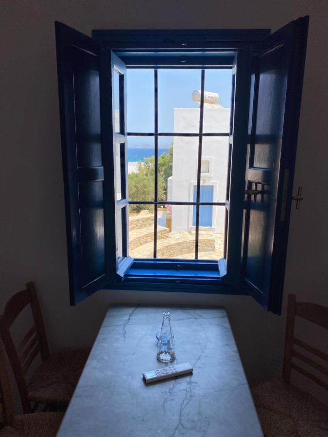 Iliopetra Studios Chrisi Akti (Paros) Exterior foto