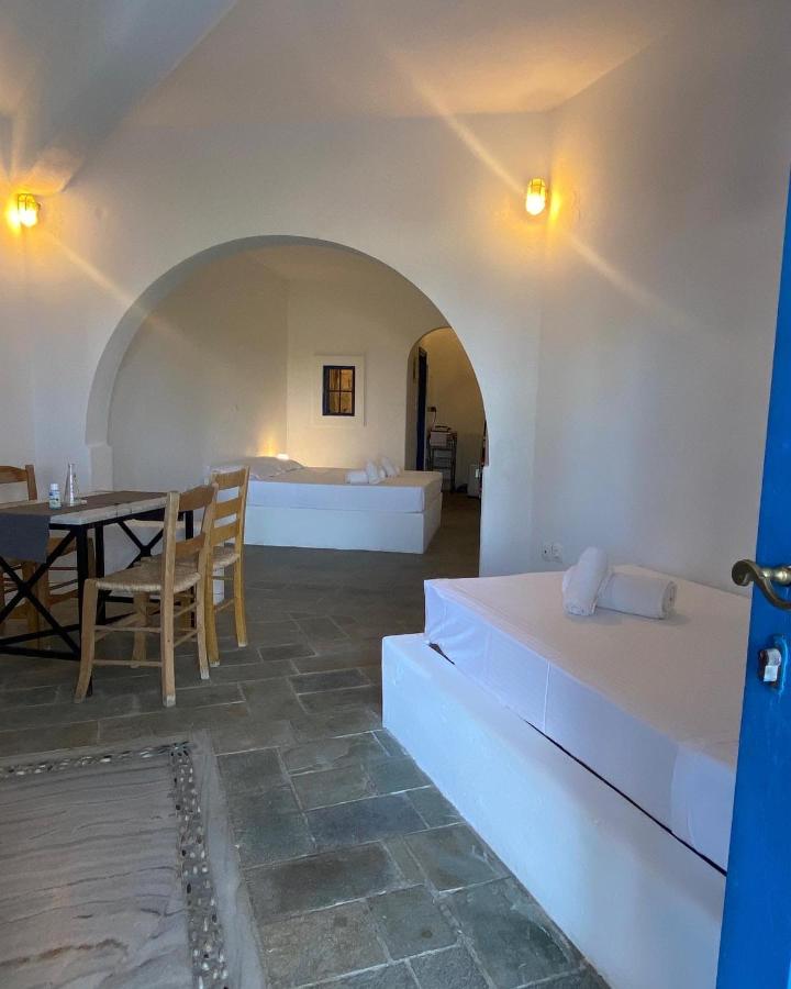 Iliopetra Studios Chrisi Akti (Paros) Exterior foto