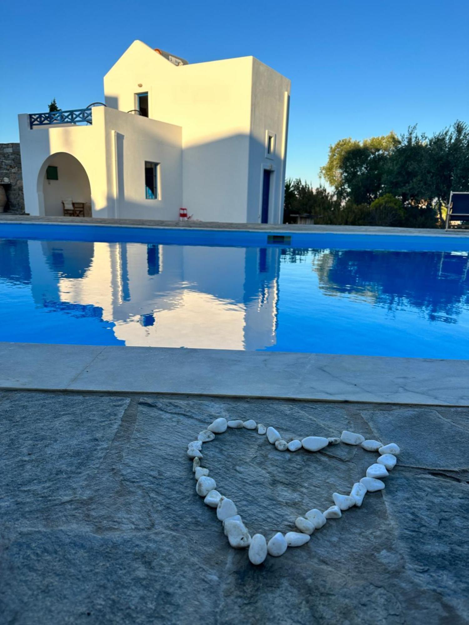 Iliopetra Studios Chrisi Akti (Paros) Exterior foto