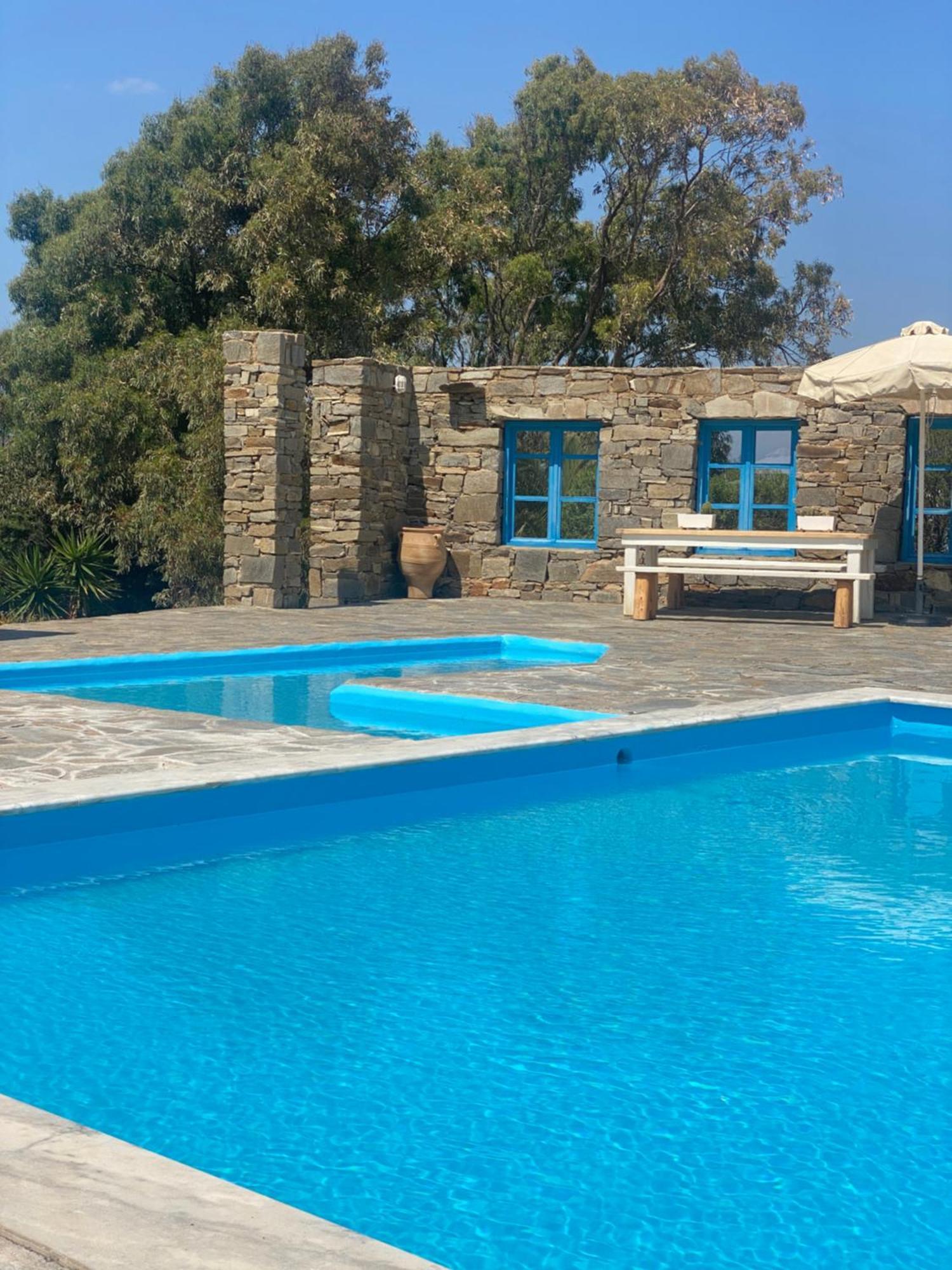 Iliopetra Studios Chrisi Akti (Paros) Exterior foto