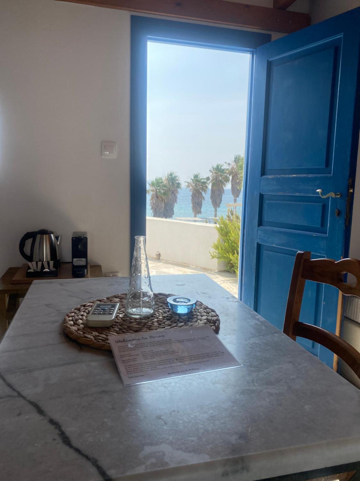 Iliopetra Studios Chrisi Akti (Paros) Exterior foto