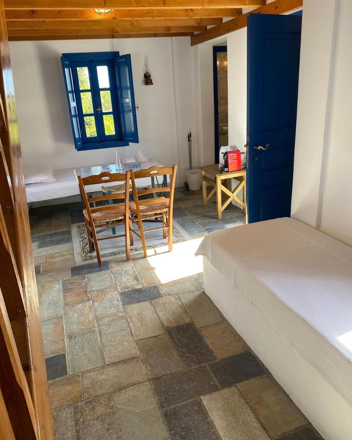 Iliopetra Studios Chrisi Akti (Paros) Exterior foto